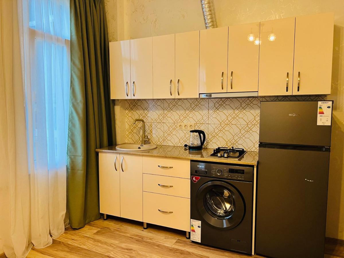 Apartments Nita Batumi Kültér fotó