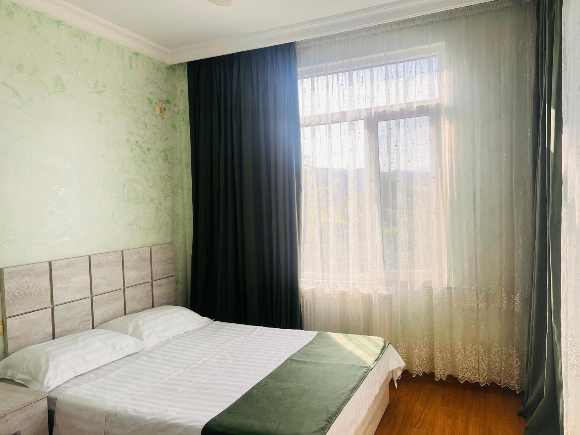 Apartments Nita Batumi Kültér fotó